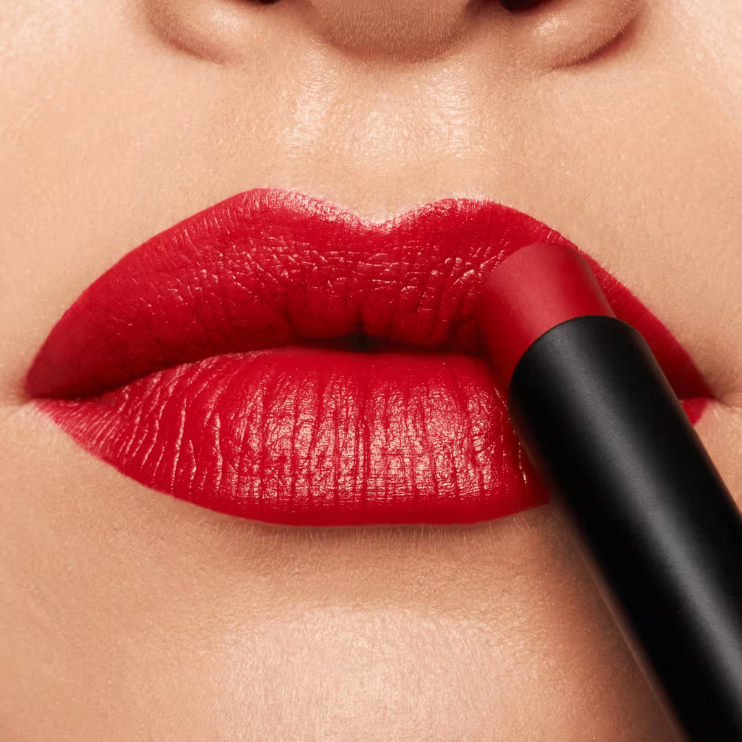 essence - Long-lasting matte finish lipstick The Slim Stick - 107