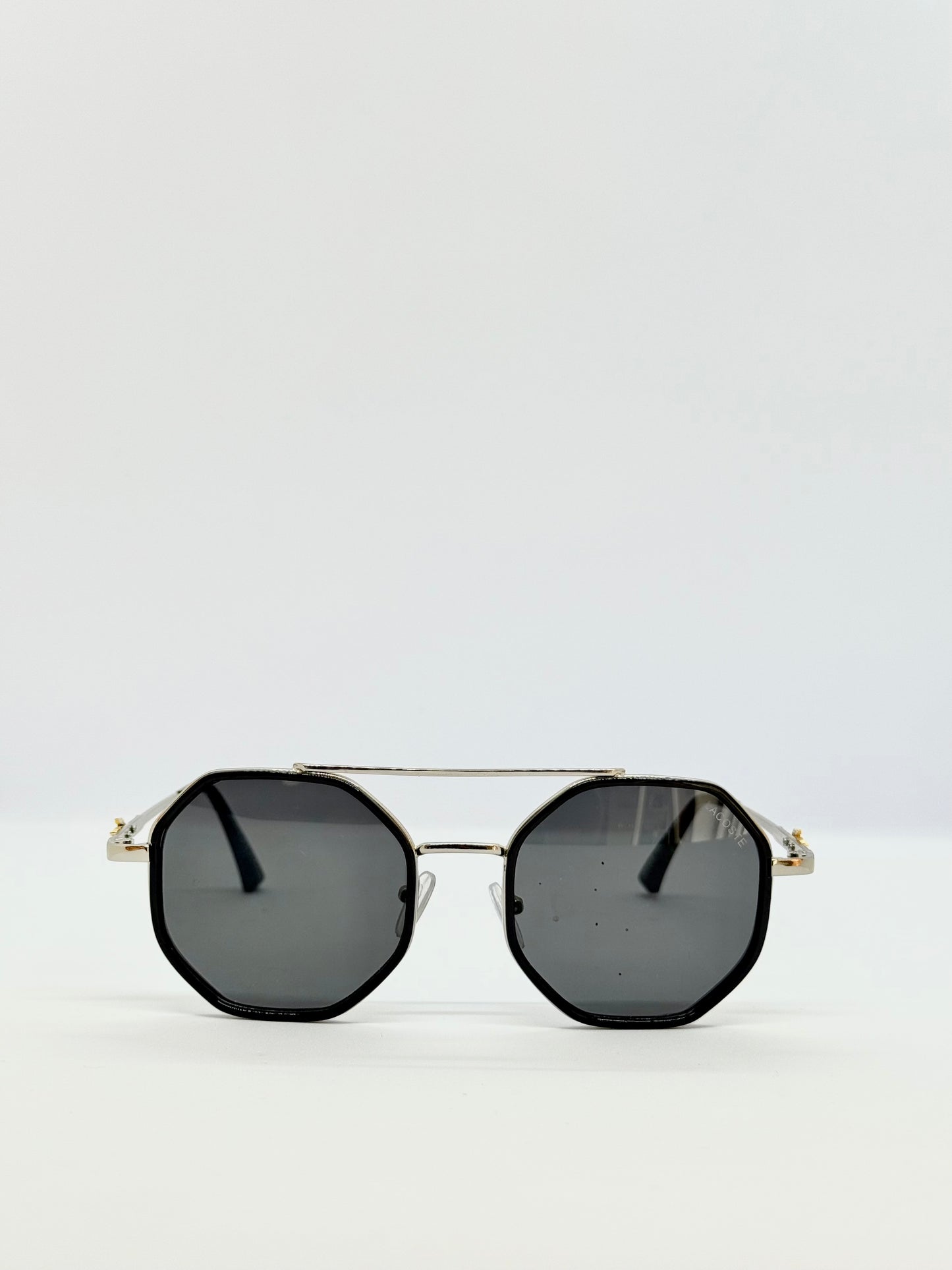 Lunettes lacoste