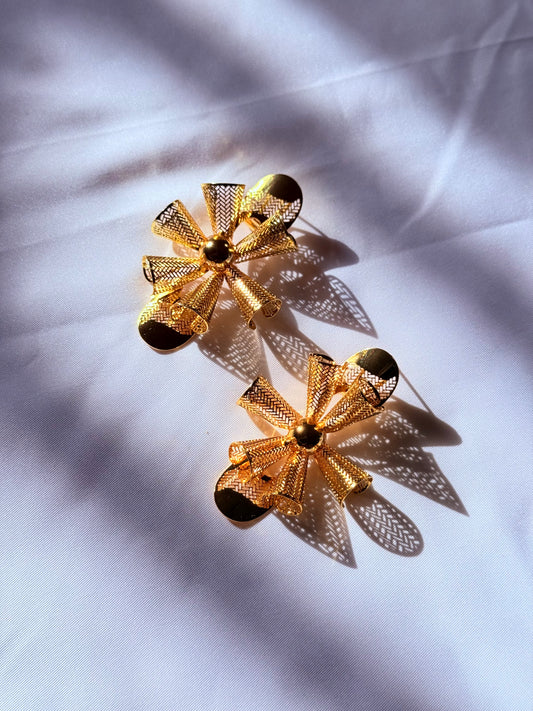1 paire de boucles d'oreilles